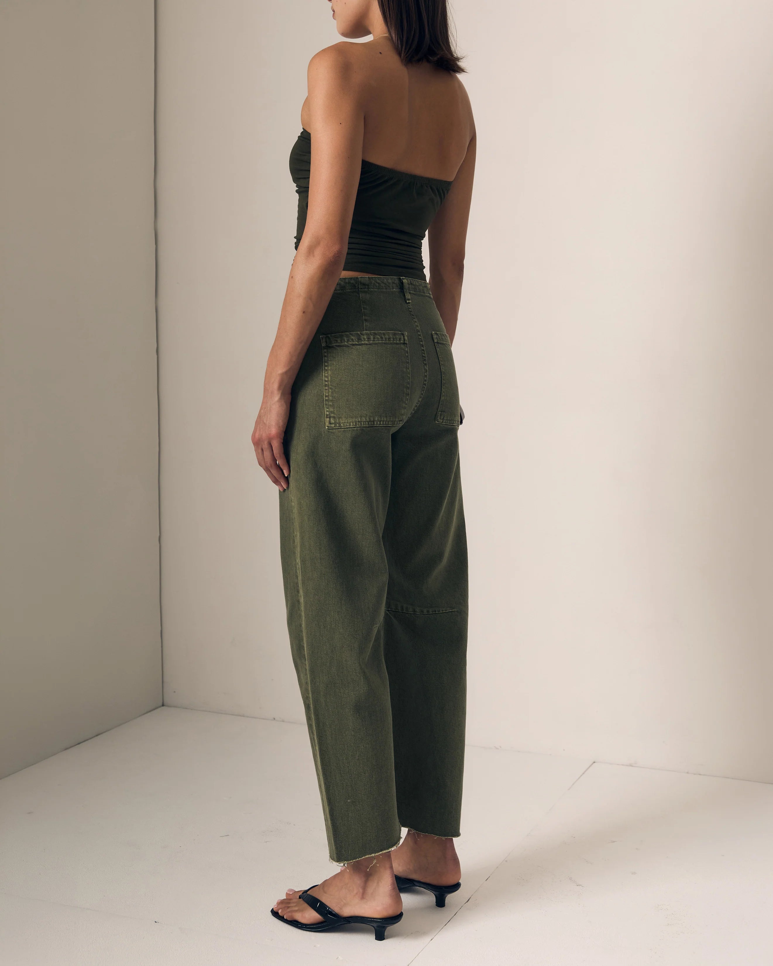 Utility Barrel Jean