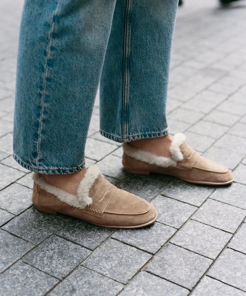 Cloey Brown Plush Loafers